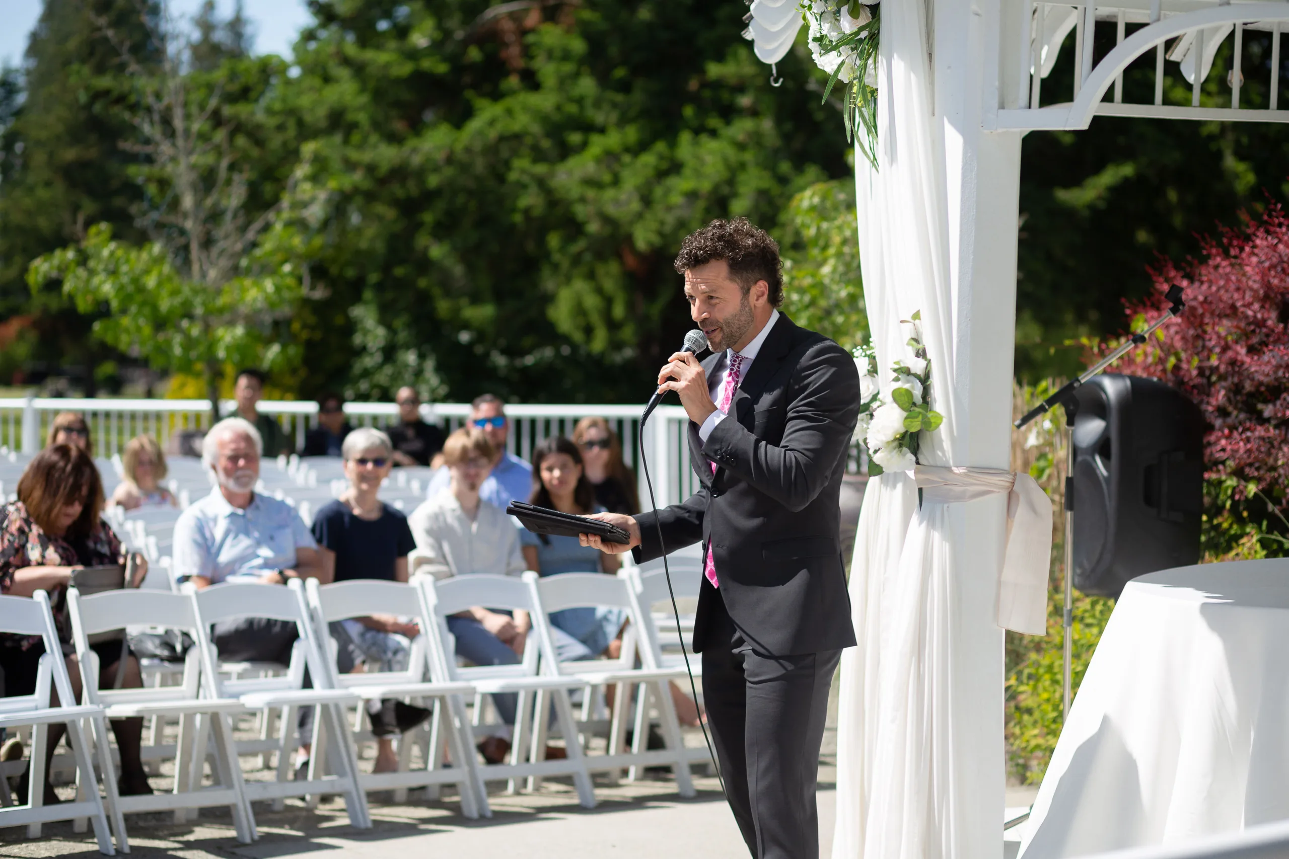Officiant Stephen leading a wedding ceremony