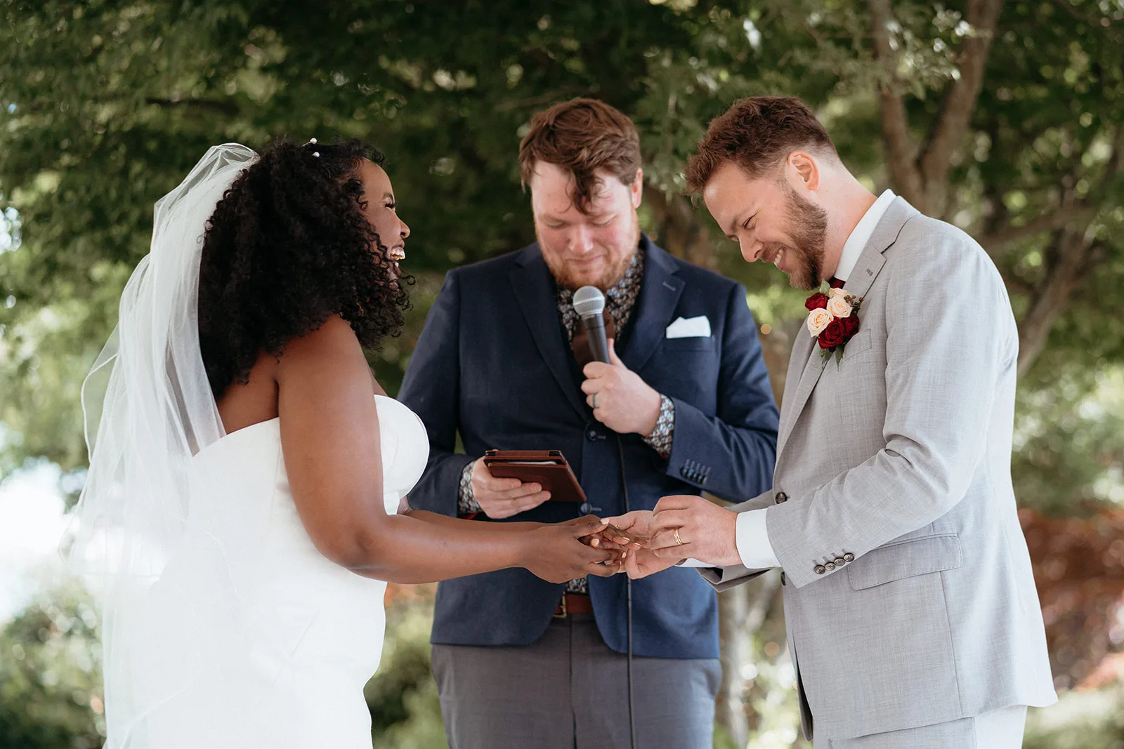 Amal and Will during their ceremony with Jordan Shaw, Danielle Lindenlaub Photography