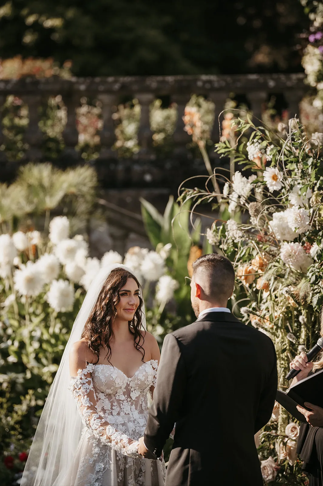 Kali and Johny during their ceremony with Officiant Melinda, Tulle and Tweed Photography